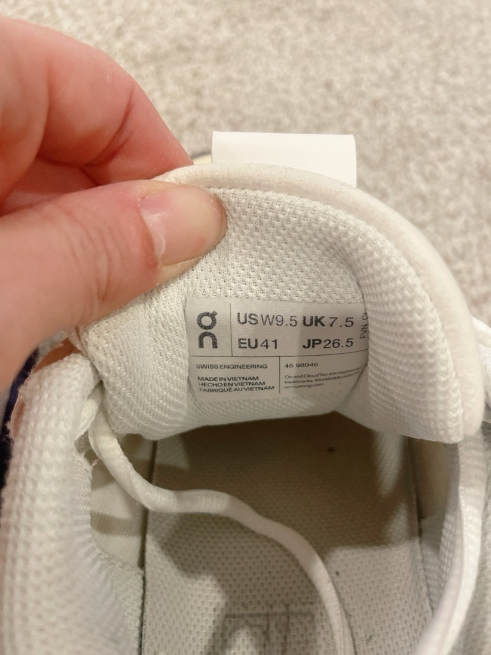 ON Mens THE ROGER Pro Tennis Shoes White Indigo men’s size 7.5 Women’s size 9.5 - Picture 7 of 8